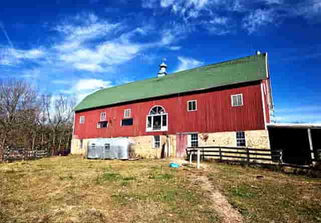 时尚潮流男鞋搭配技巧(男的时尚潮流穿衣搭配)