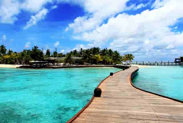 小个子女时尚穿搭技巧(小个子女穿搭图片)