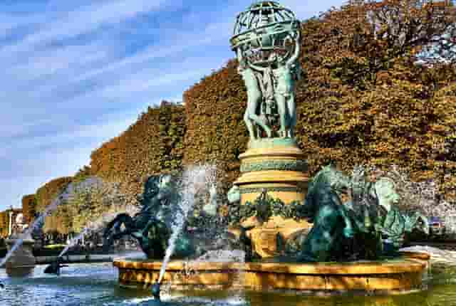 AI厂格拉苏蒂原创偏心月腕表