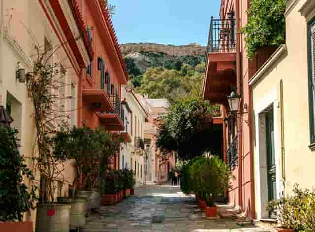 韩国女生冬日搭配(韩国女生冬季服装搭配图片)