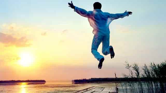 二手车为什么新车那么多(为什么二手车有几个月的新车)